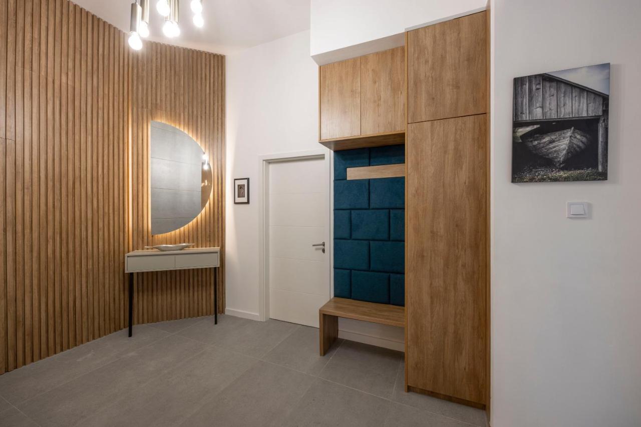 Luxurious & Spacious Central Residence With Balcony Budapest Eksteriør billede